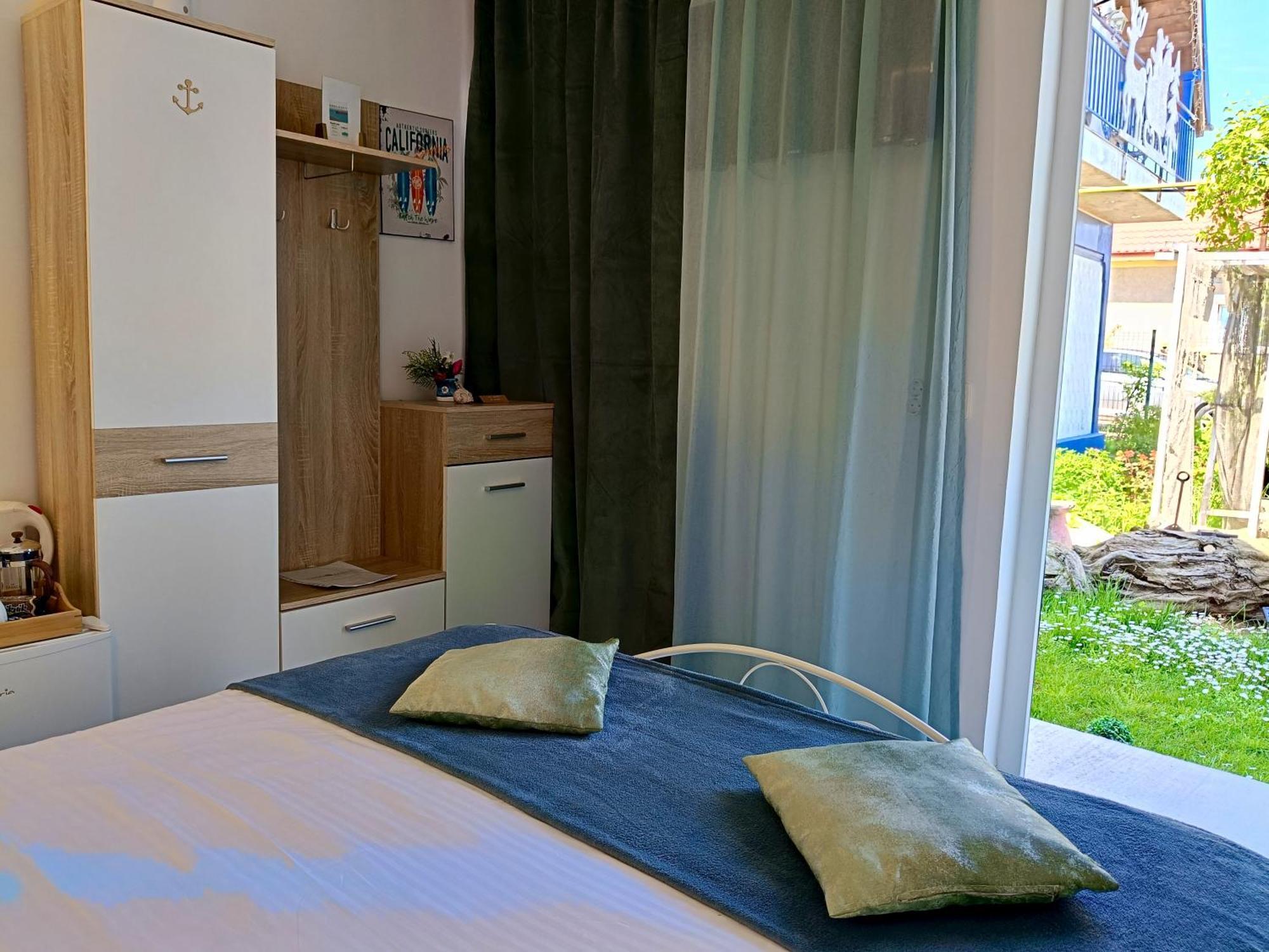 Casa Babica Guesthouse 코스티네스티 외부 사진